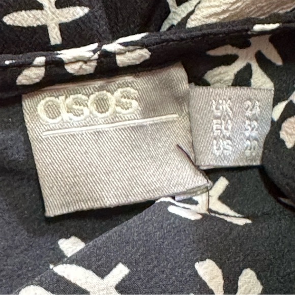 ASOS BLACK & WHITE PRINTED OVERSIZED TANK TOP - Picture 5 of 6